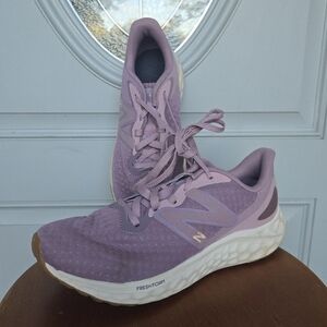 New Balance Fresh Foam Arishi V4 Trainers